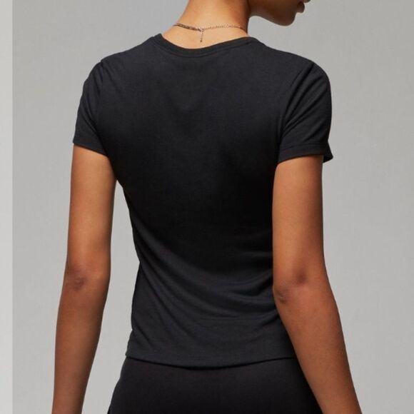 1226 NWT Jordan Women's Slim T-Shirt Black - Picture 2 of 7